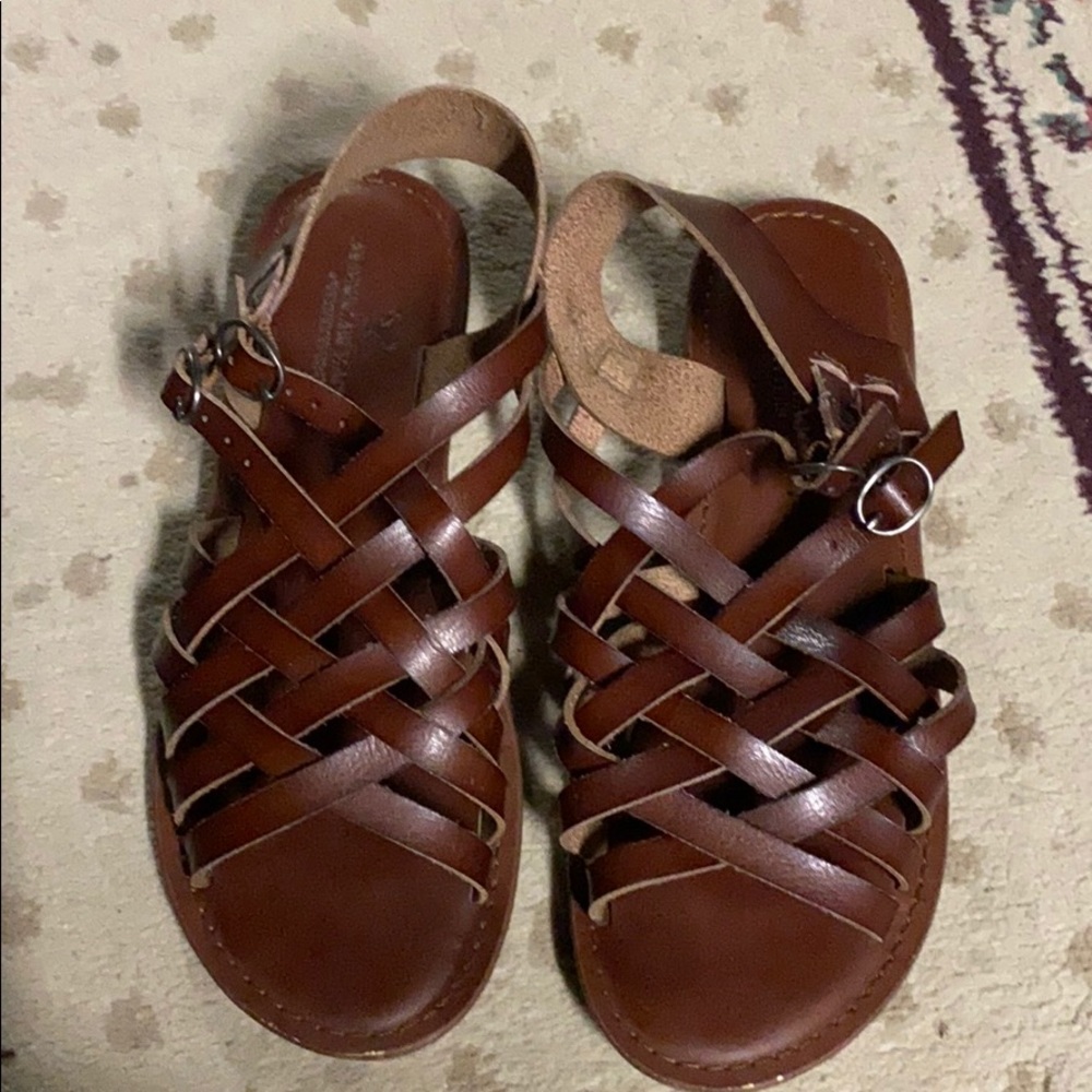 Woven summer faux leather sandals